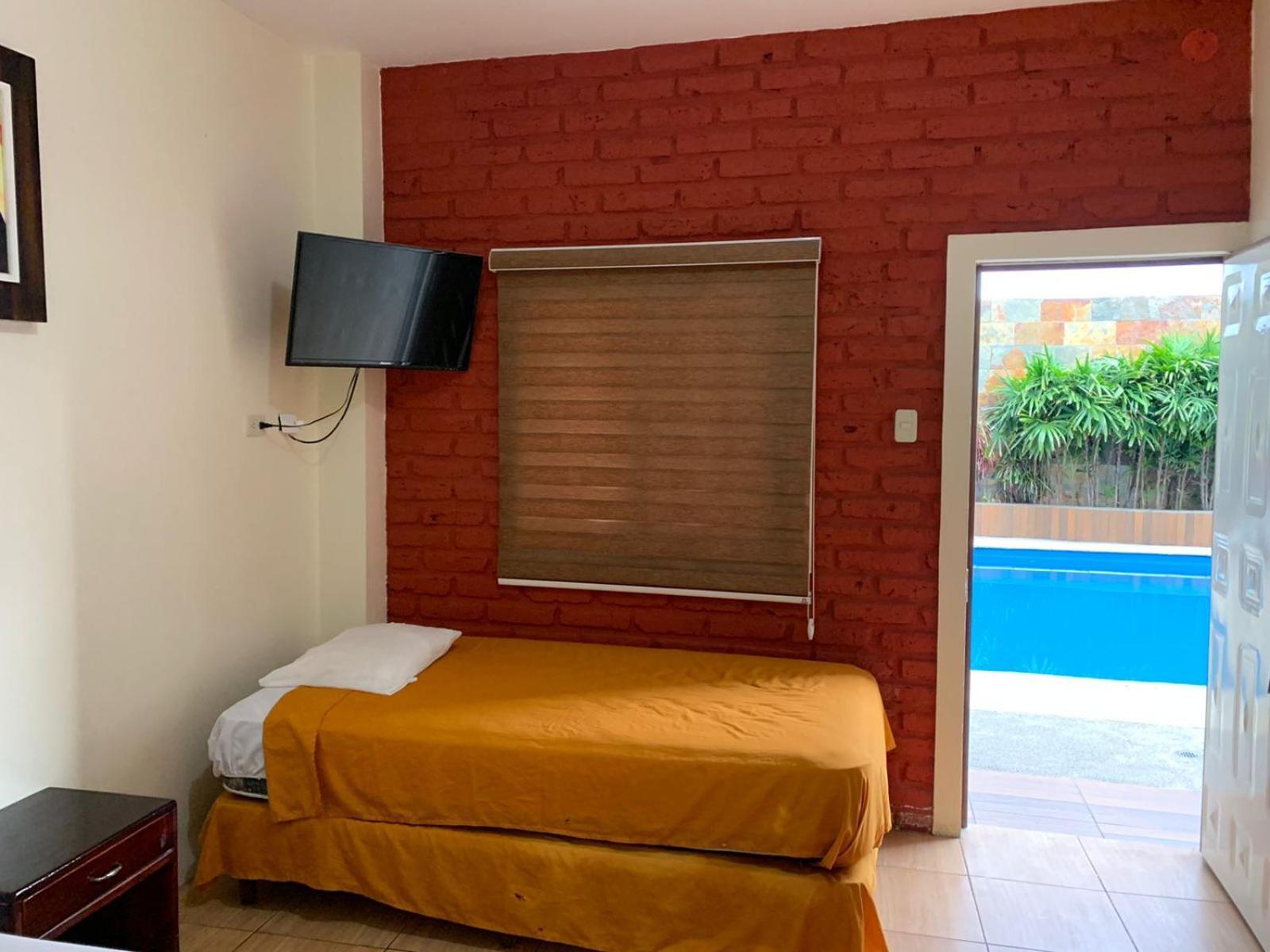 Hostal Las Velas Hotell Manta Eksteriør bilde