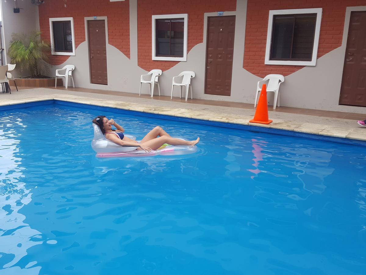 Hostal Las Velas Hotell Manta Eksteriør bilde