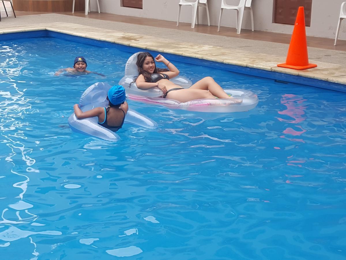 Hostal Las Velas Hotell Manta Eksteriør bilde